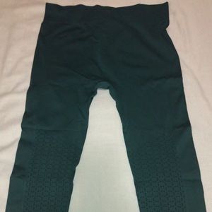 Emerald green seamless leggings